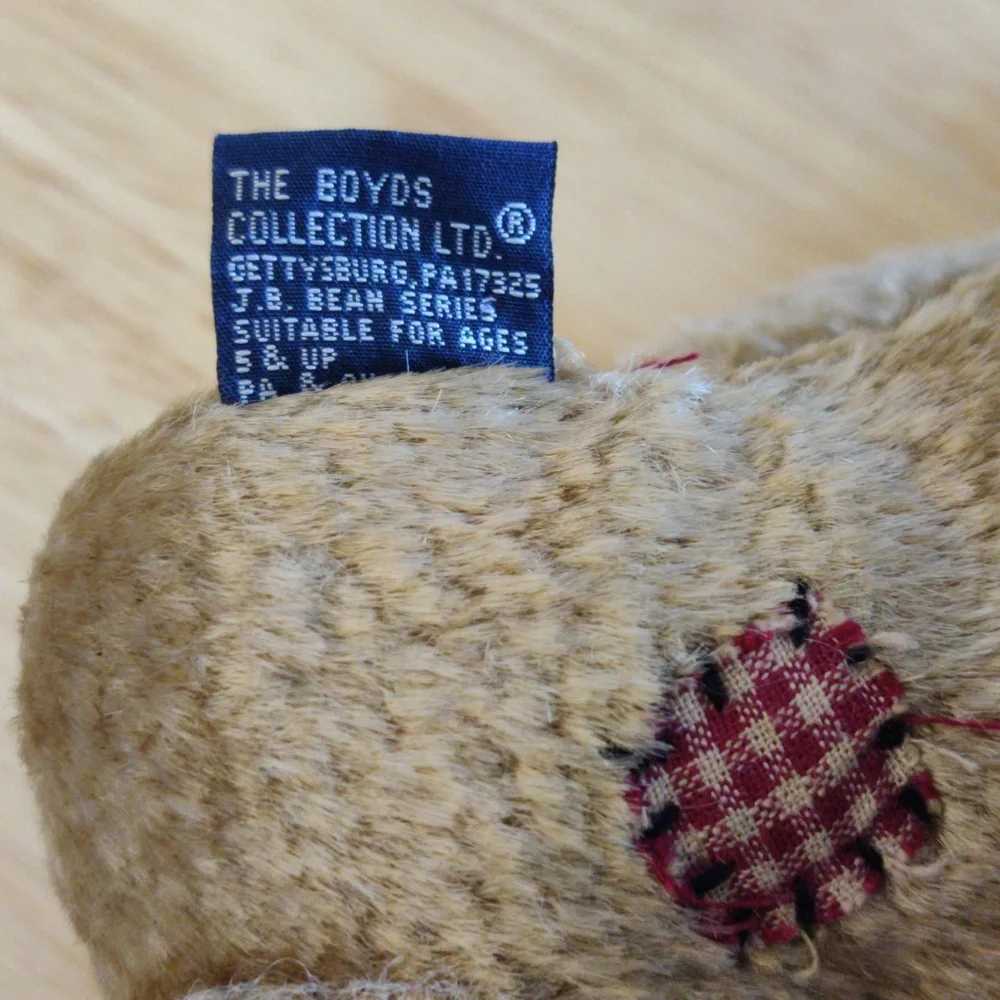 Vtg Boyds Bear- Patches B. Beariluved Plush Dog Toy with Checkered Scarf
